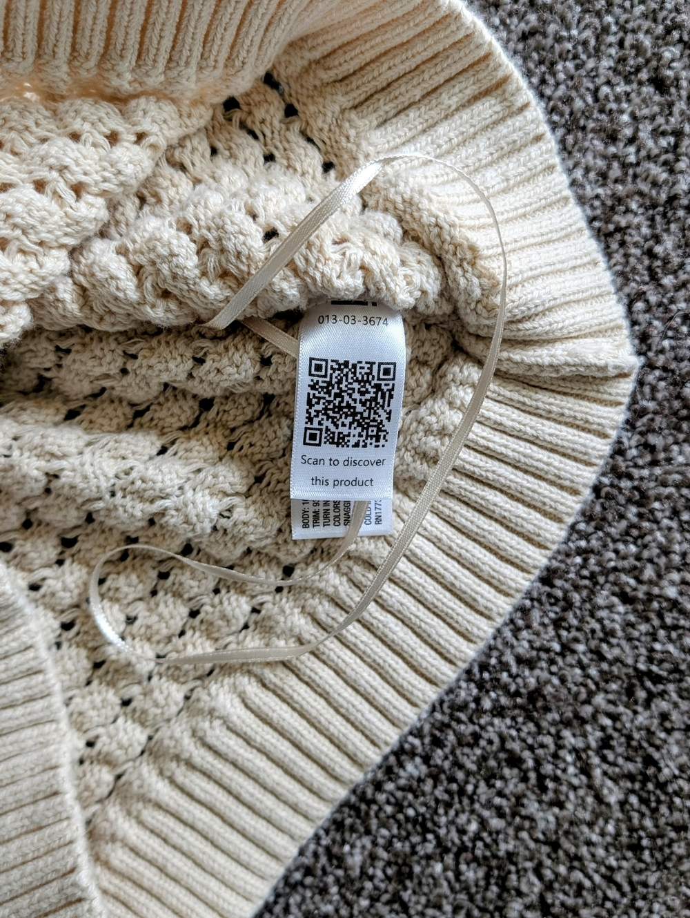 Universal Thread-Target-Ope Knit-Cream Tank-S - Picture 4 of 5